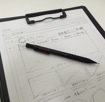 [WEBデザイン] 手書きのワイヤーフレームを書く時にオススメの筆記具。